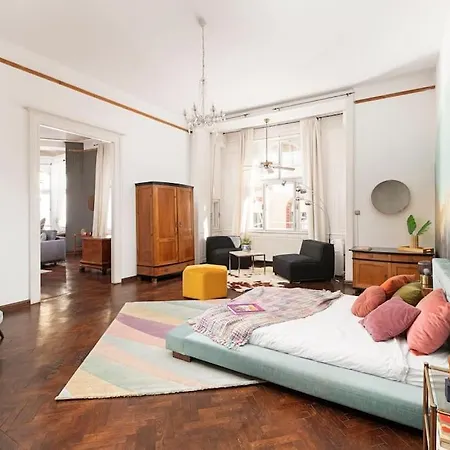 Baross Stylish Apartment Budapest